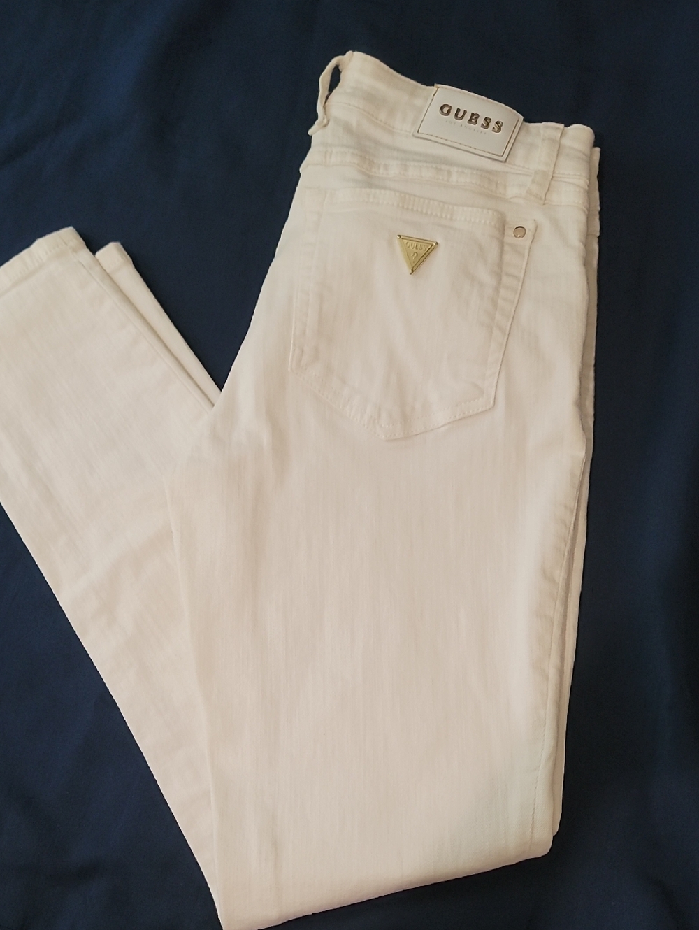 GUESS Cream Skinny Jeans with Gold Trim